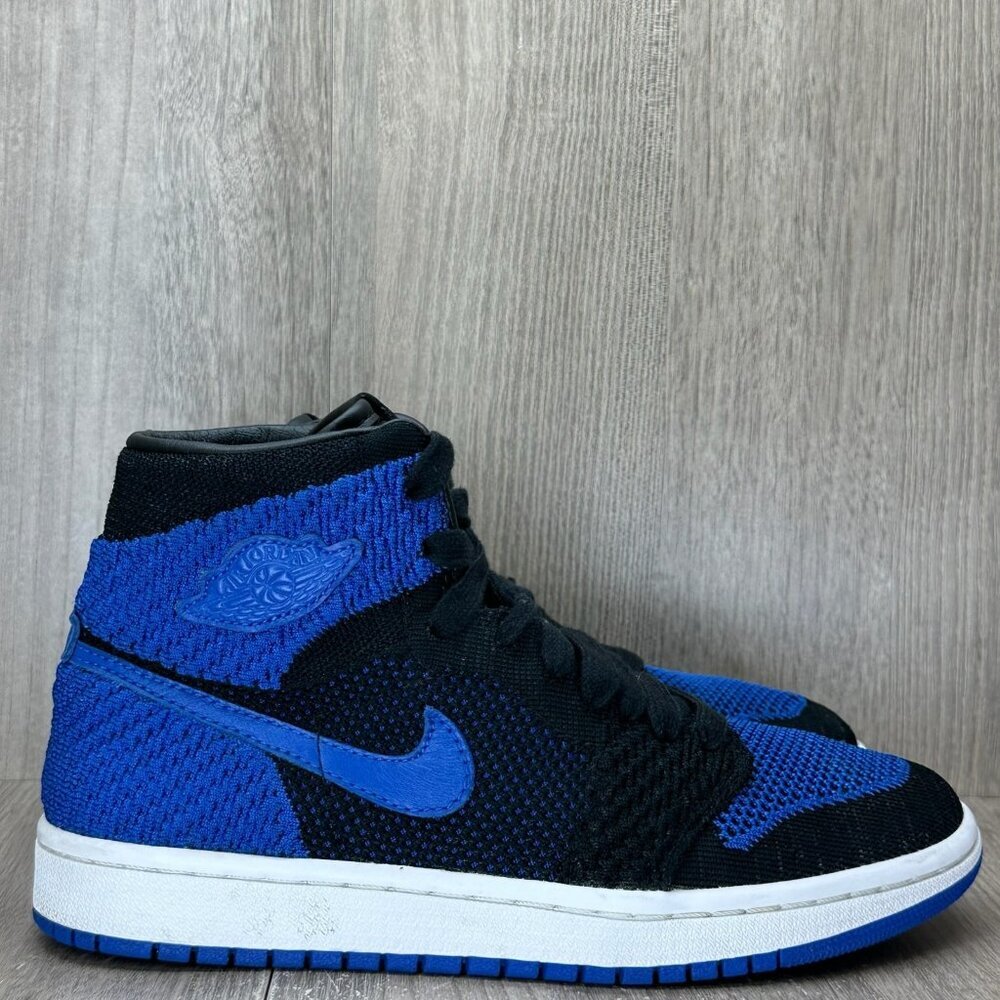 Nike Air Jordan 1 Retro High Top OG Flyknit Sneakers Mens 6.5 Lace Up Blue Black